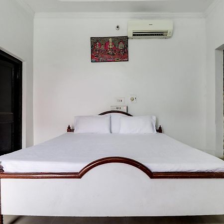 Ayodhya Hotel O Hanuman Bagh מראה חיצוני תמונה