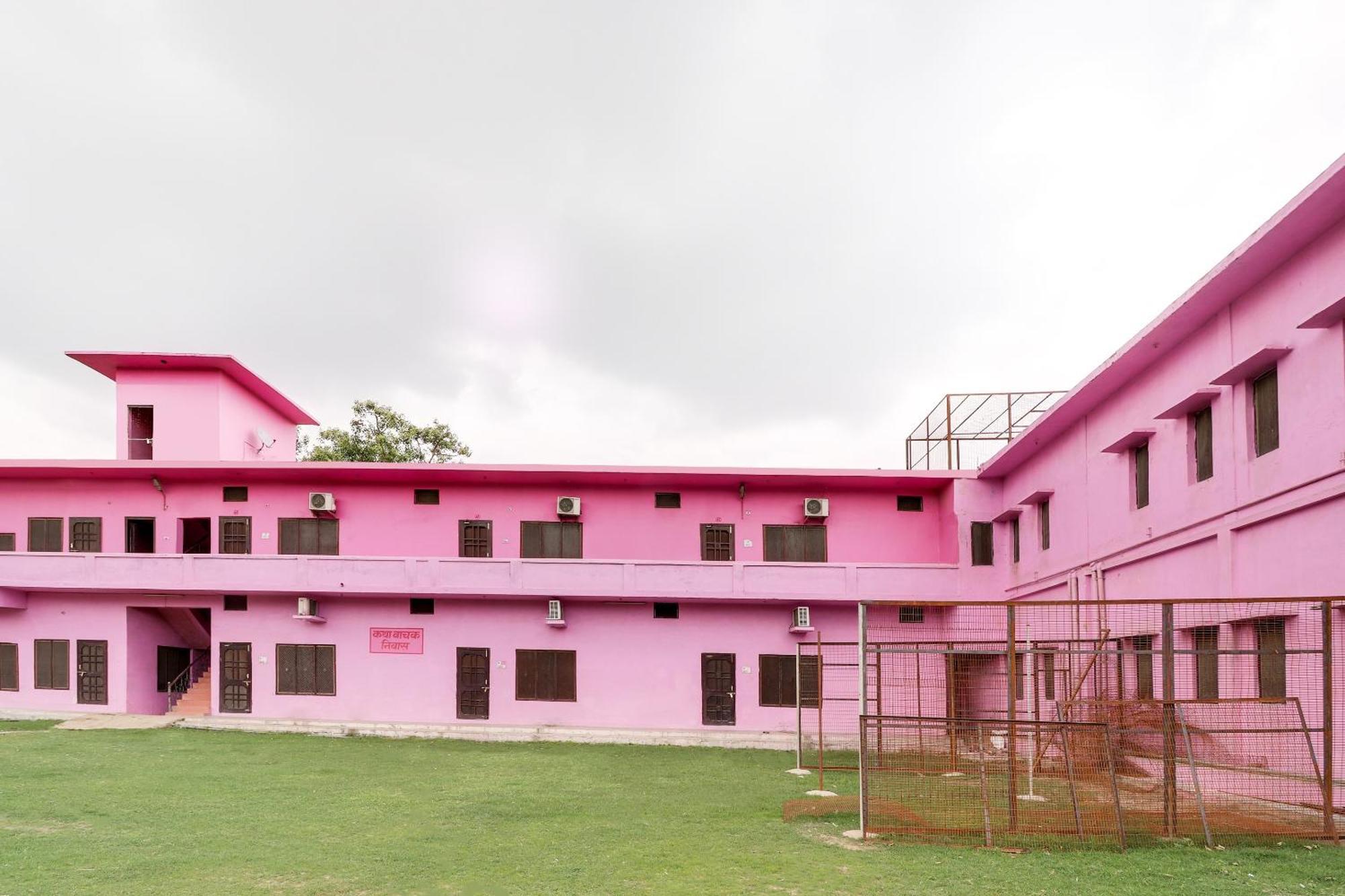 Ayodhya Hotel O Hanuman Bagh מראה חיצוני תמונה